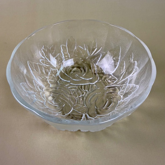 Pasari Crystal “Livia” Rose Glass Bowl | 5" Wide | Embossed Floral Pattern - Picture 3 of 9